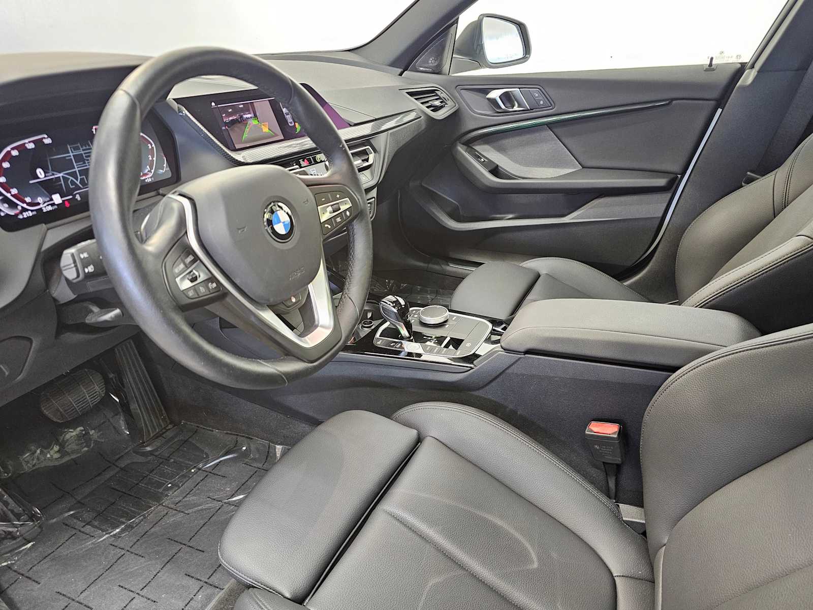 Thumbnail: 2024 BMW 2 Series - 2