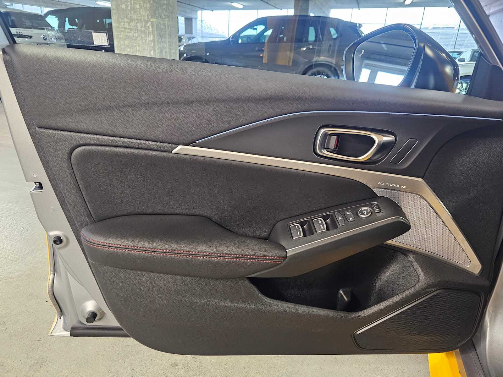 Thumbnail: 2025 Acura Integra - 29