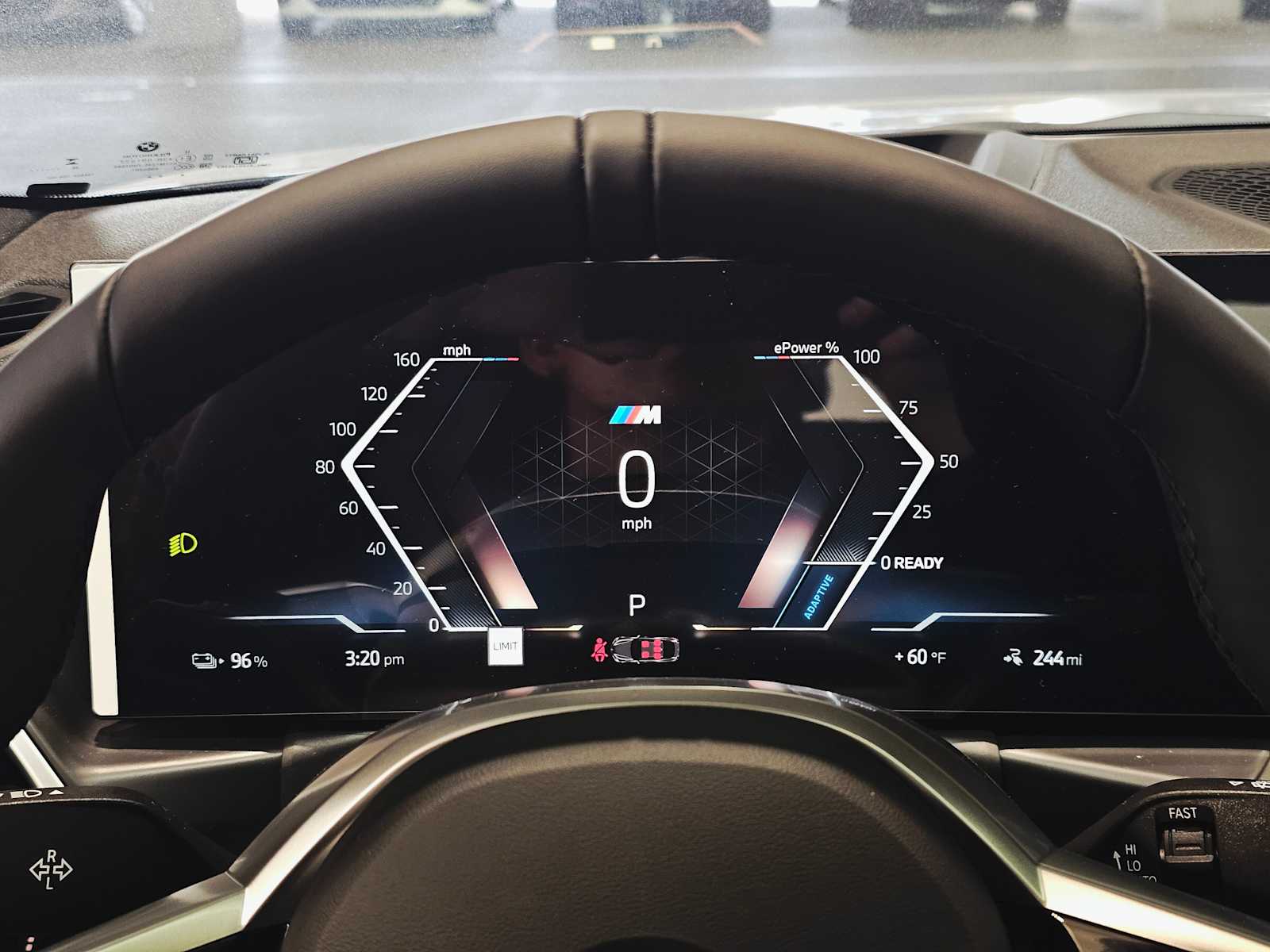 Thumbnail: 2025 BMW i4 - 13