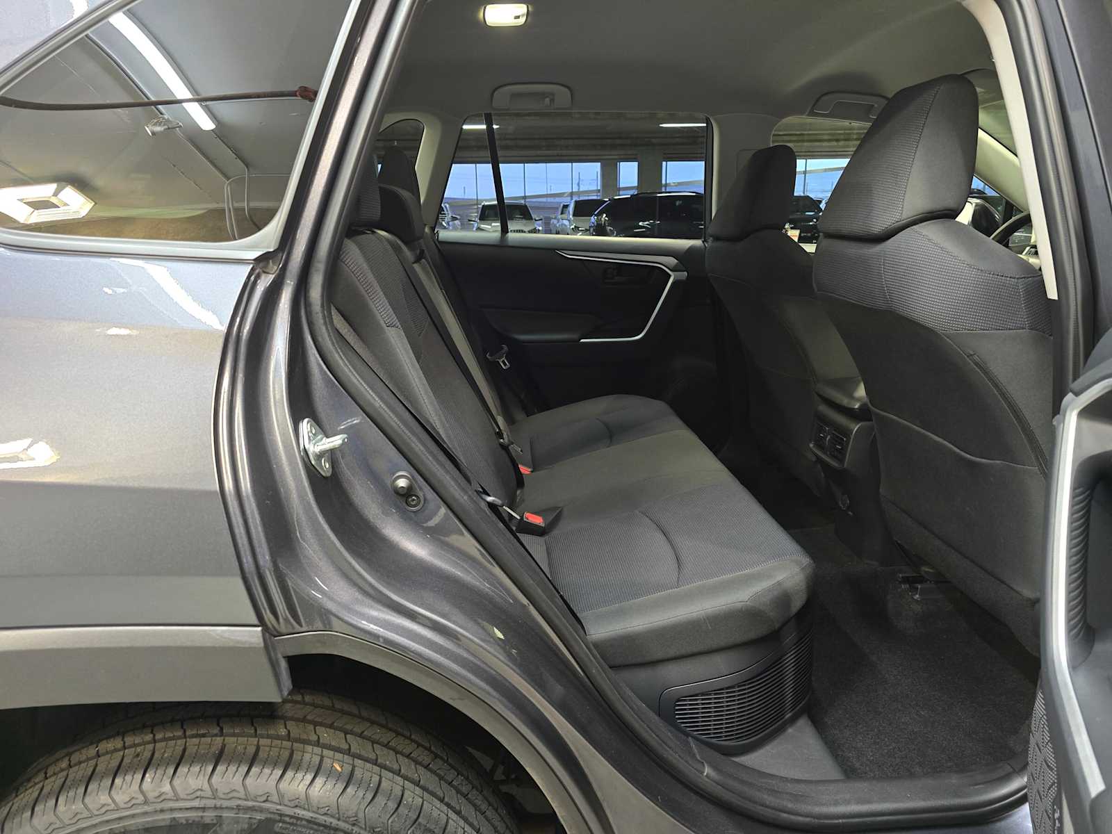 Thumbnail: 2022 Toyota RAV4 - 27