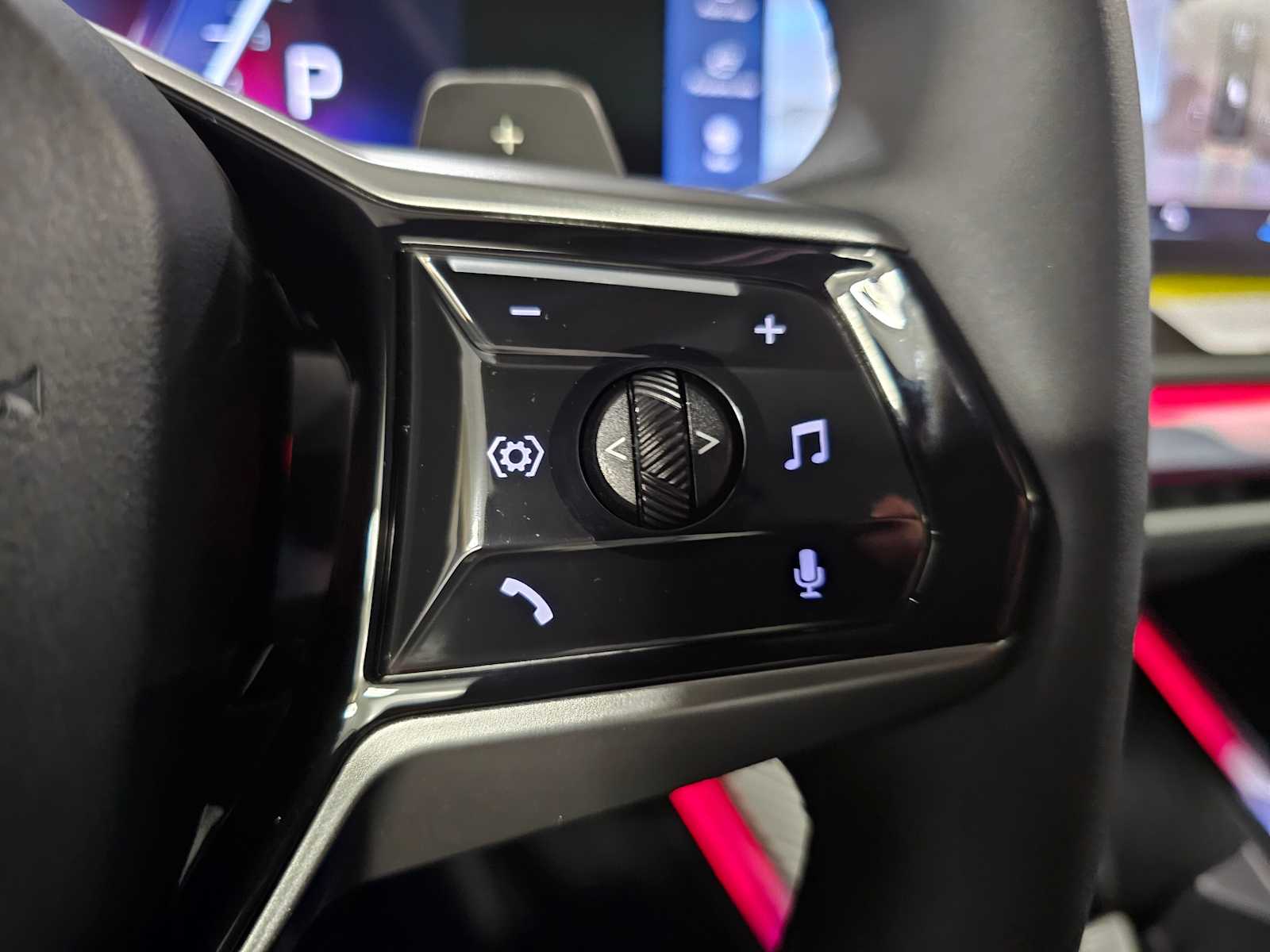 Thumbnail: 2026 BMW X3 - 19