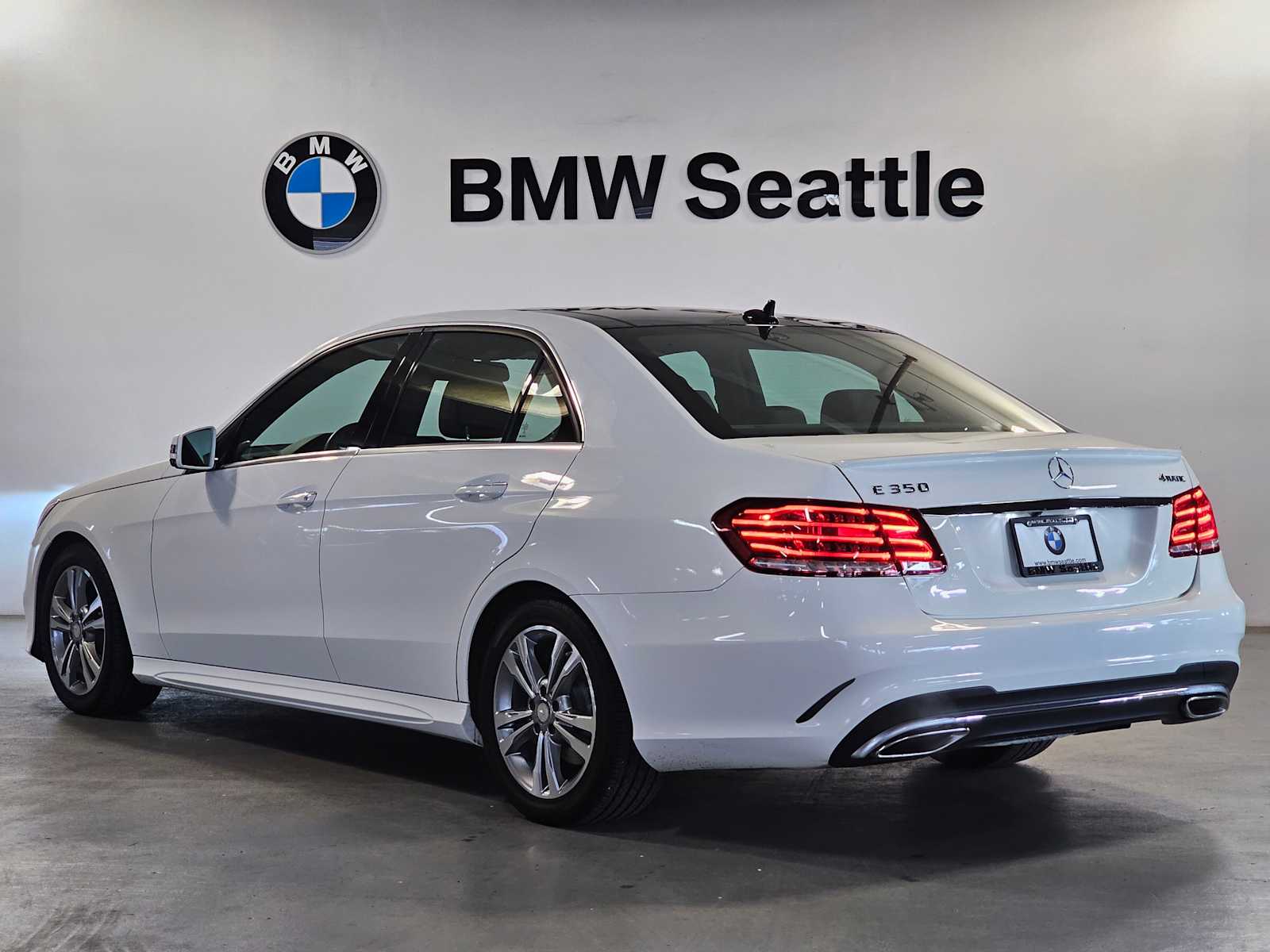 Thumbnail: 2014 Mercedes-Benz E-Class - 4
