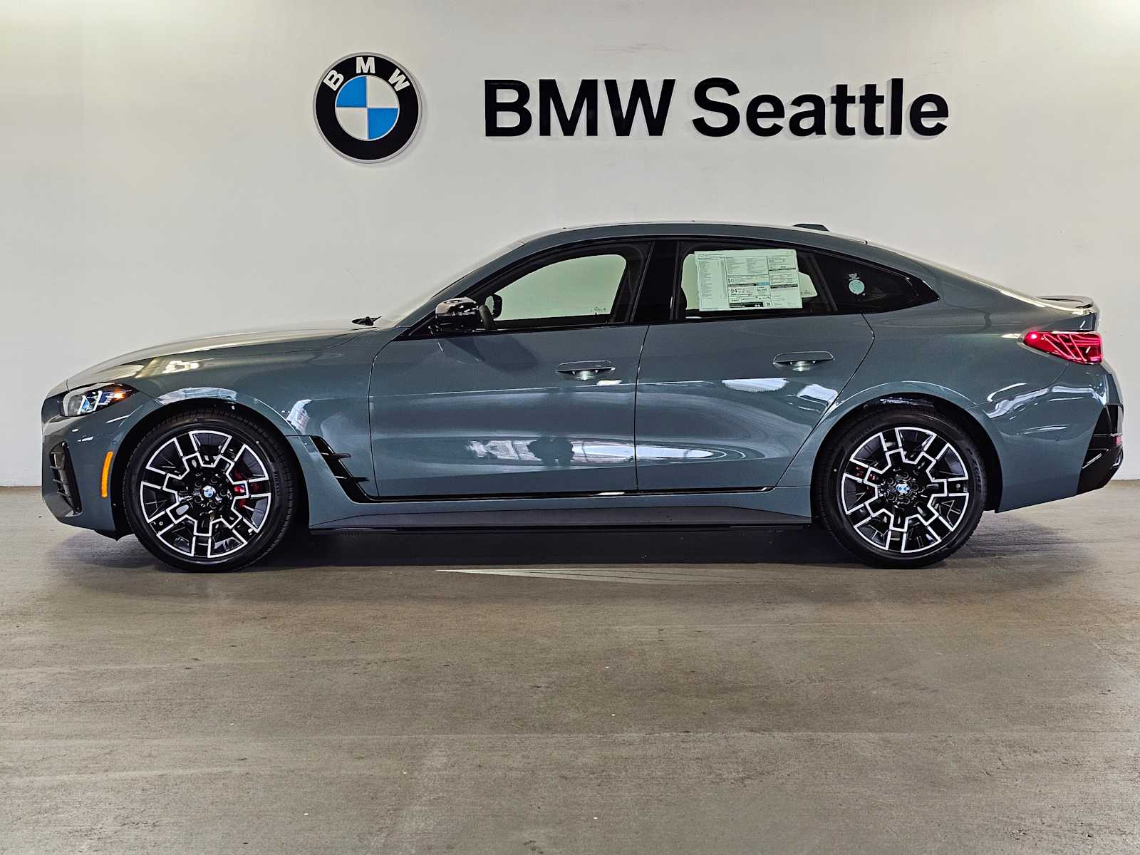Thumbnail: 2026 BMW i4 - 3