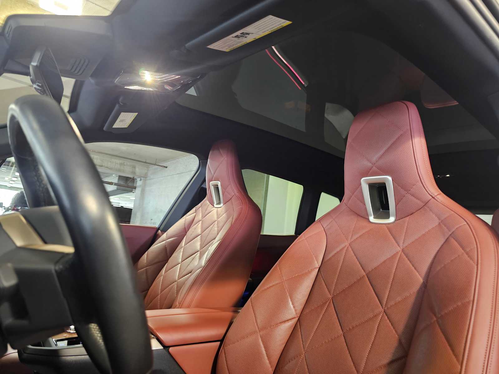 Thumbnail: 2023 BMW iX - 32