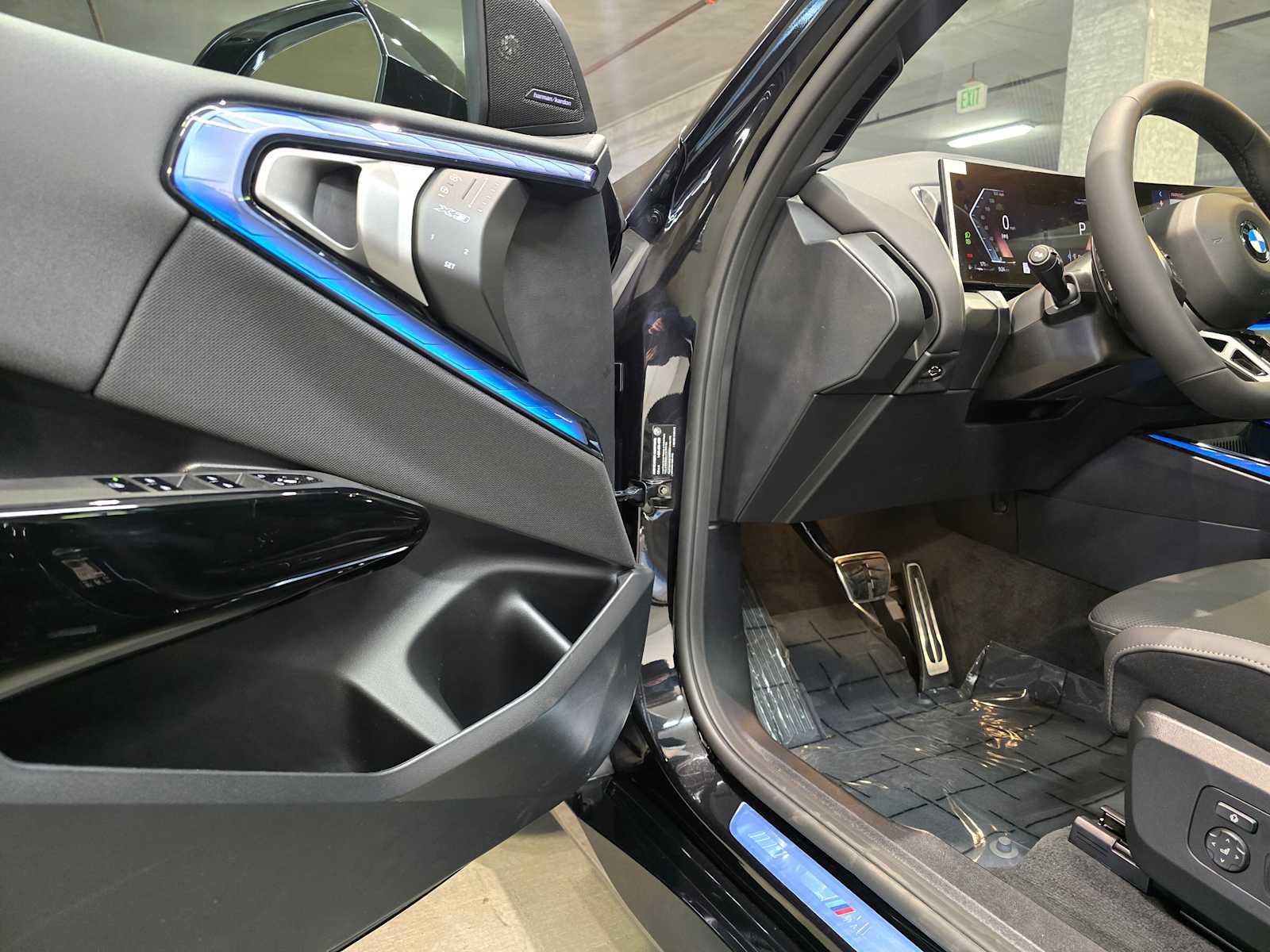 Thumbnail: 2026 BMW X3 - 23