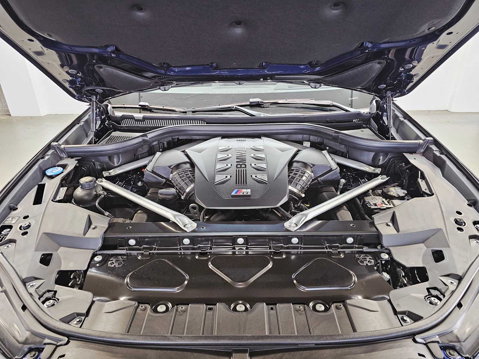 Thumbnail: 2026 BMW X5 - 9