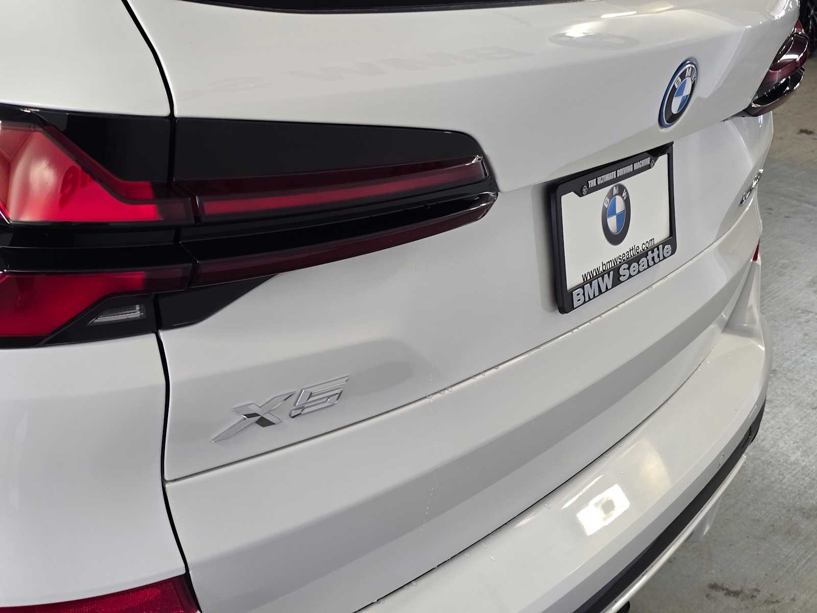 Thumbnail: 2026 BMW X5 - 7