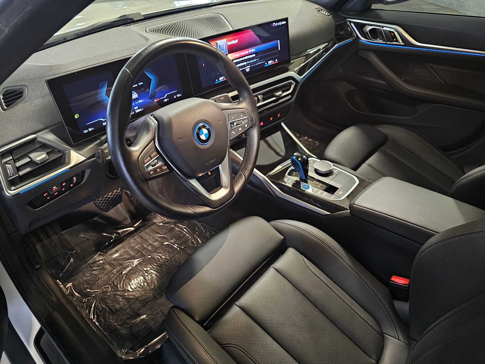 Thumbnail: 2023 BMW i4 - 2