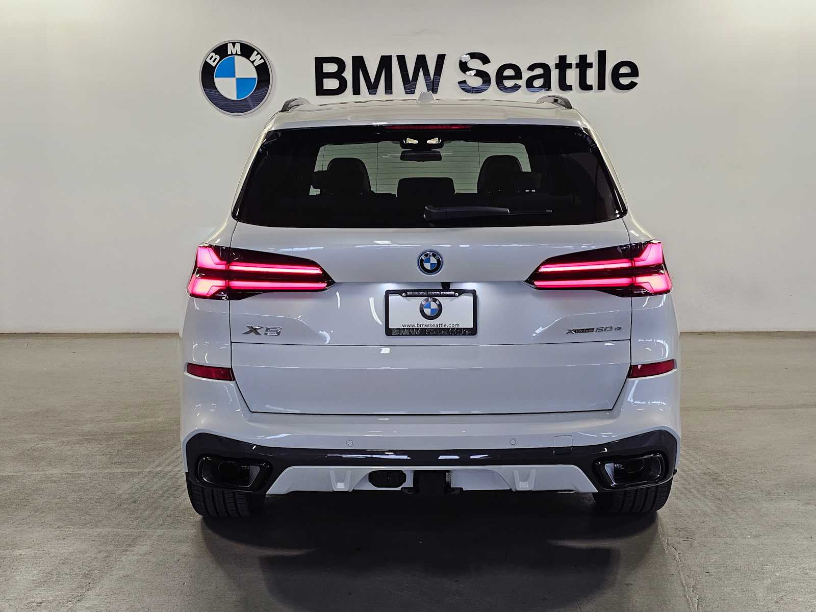 Thumbnail: 2026 BMW X5 - 5