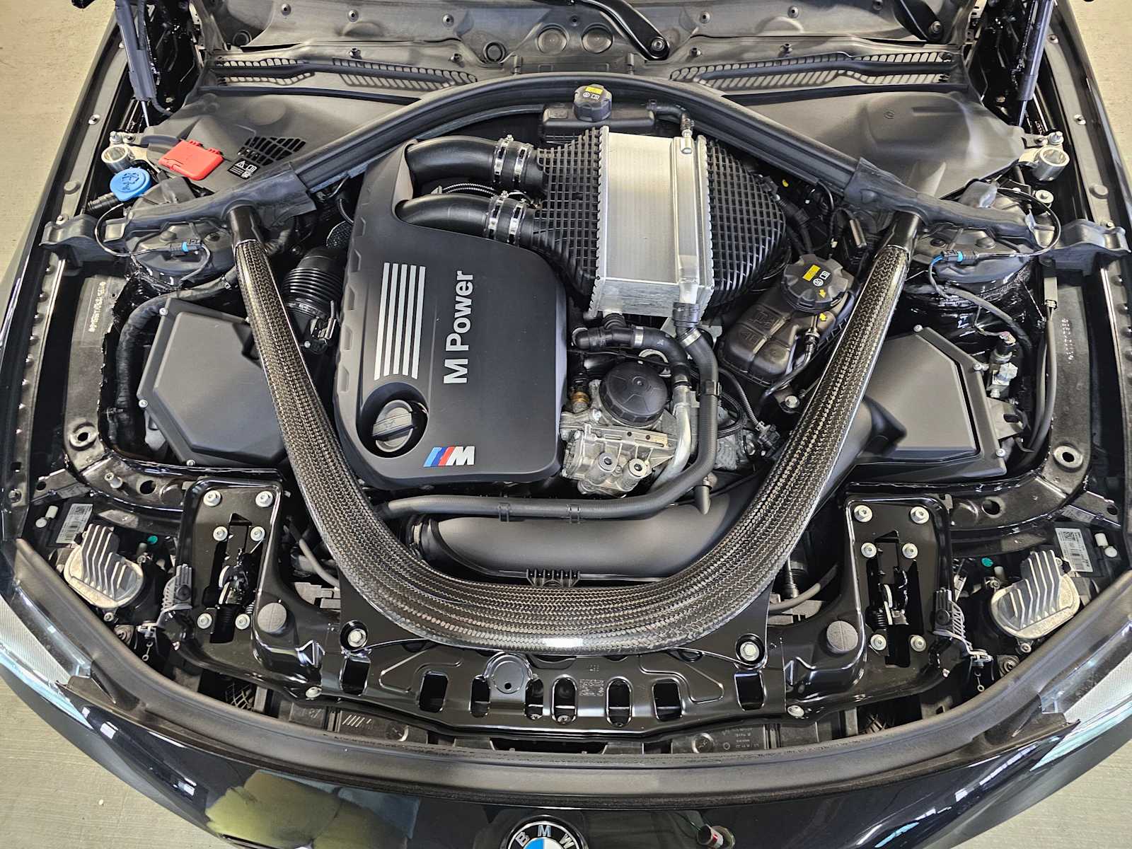 Thumbnail: 2019 BMW M4 - 9