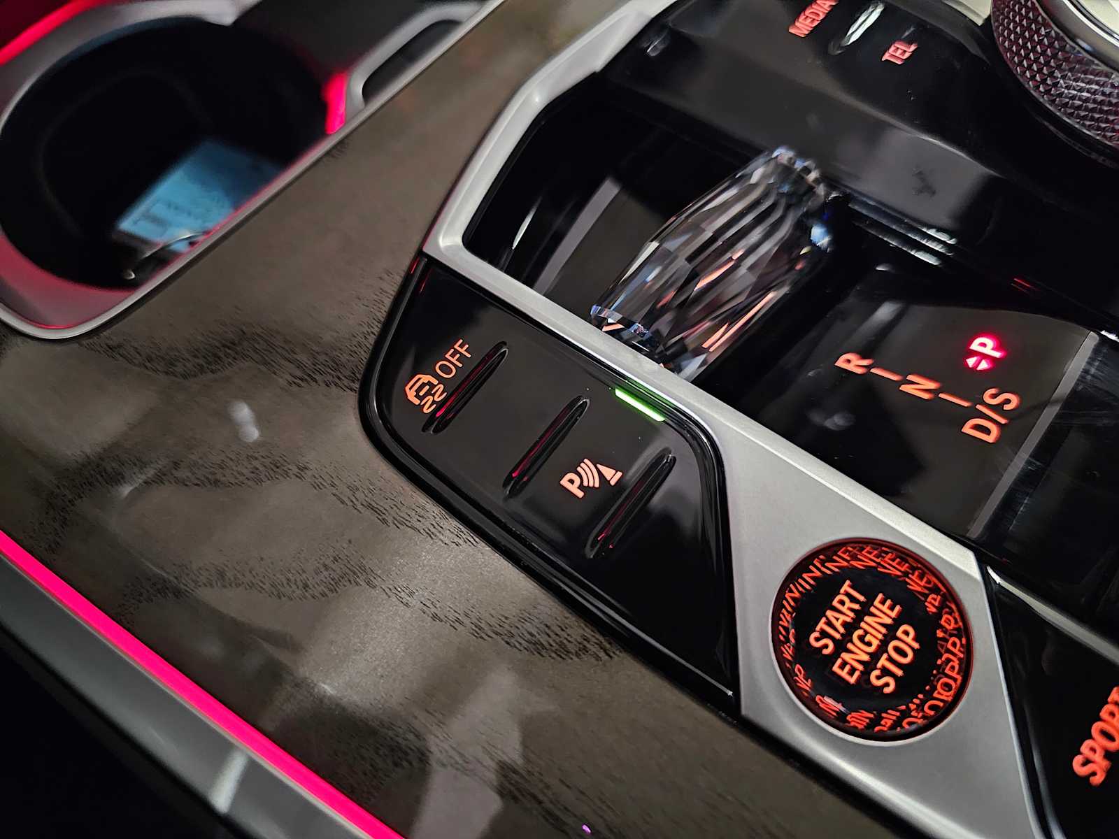 Thumbnail: 2026 BMW X7 - 27