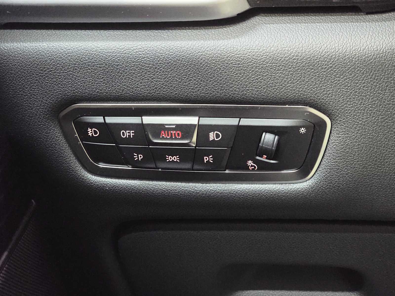 Thumbnail: 2020 BMW X5 - 20