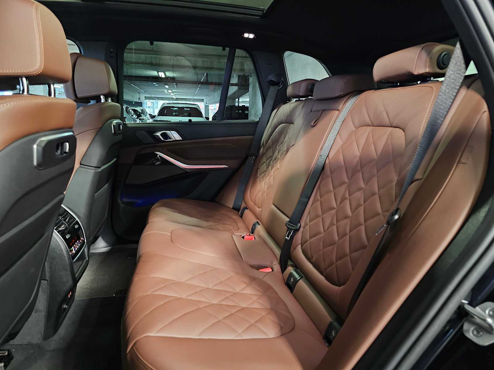 Thumbnail: 2026 BMW X5 - 37