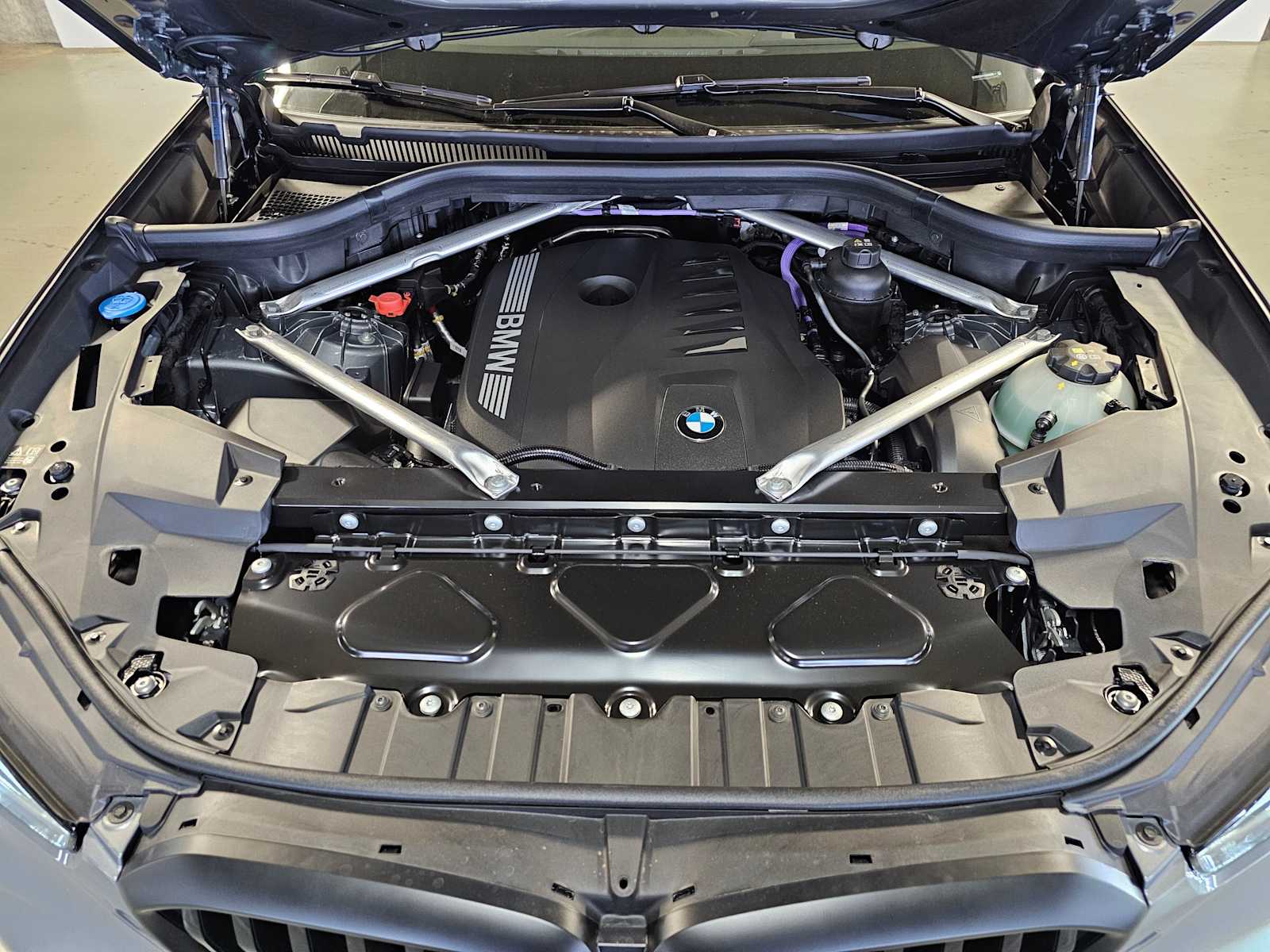 Thumbnail: 2026 BMW X5 - 8