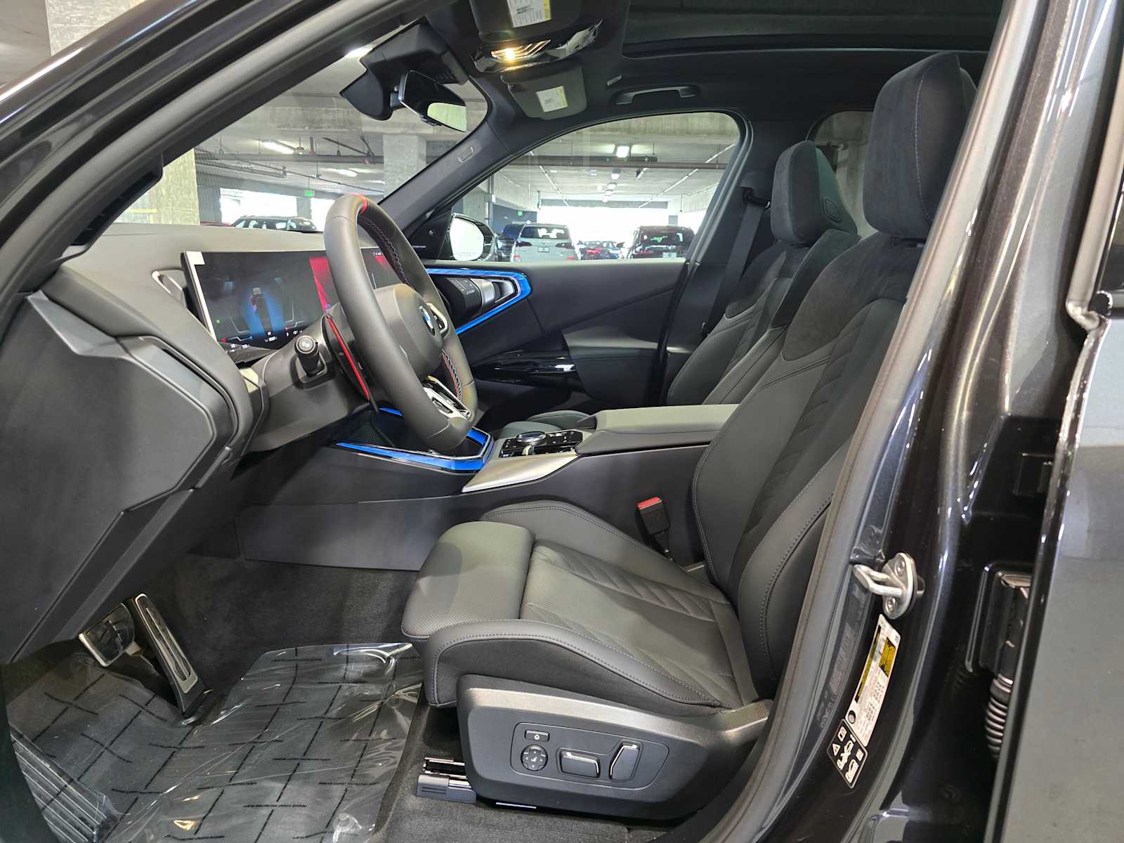 Thumbnail: 2026 BMW X3 - 23