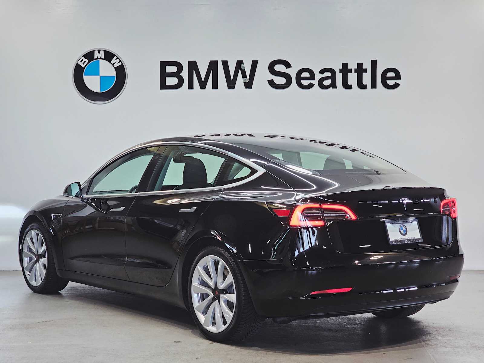 Thumbnail: 2019 Tesla Model 3 - 4