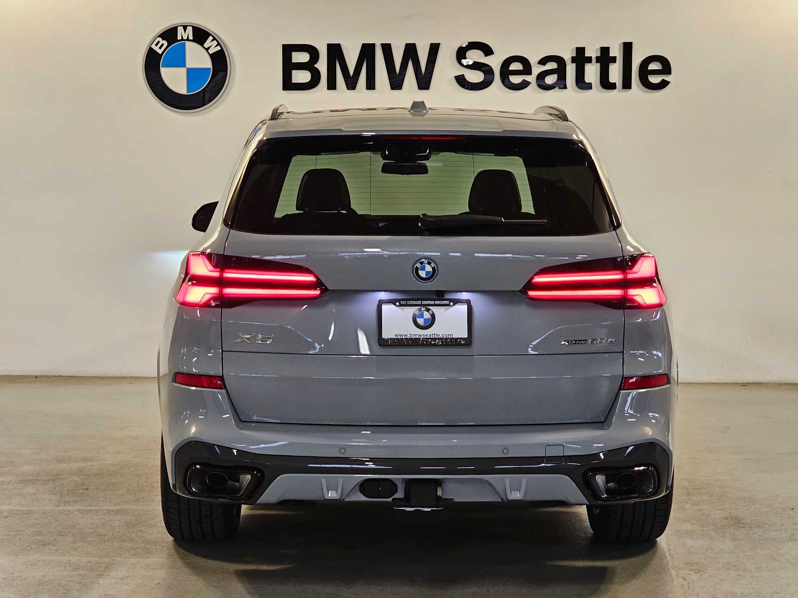 Thumbnail: 2026 BMW X5 - 5