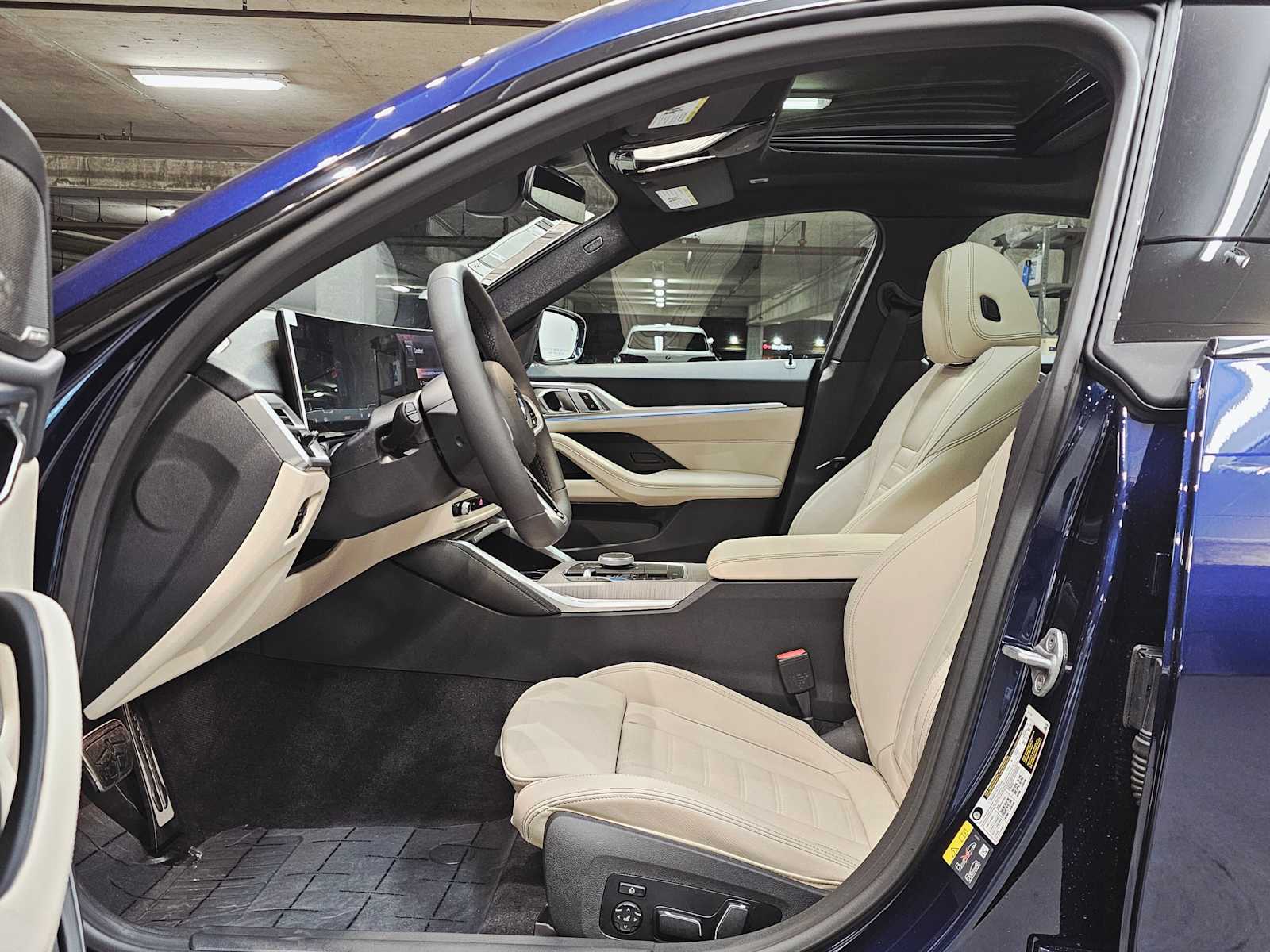 Thumbnail: 2025 BMW i4 - 23