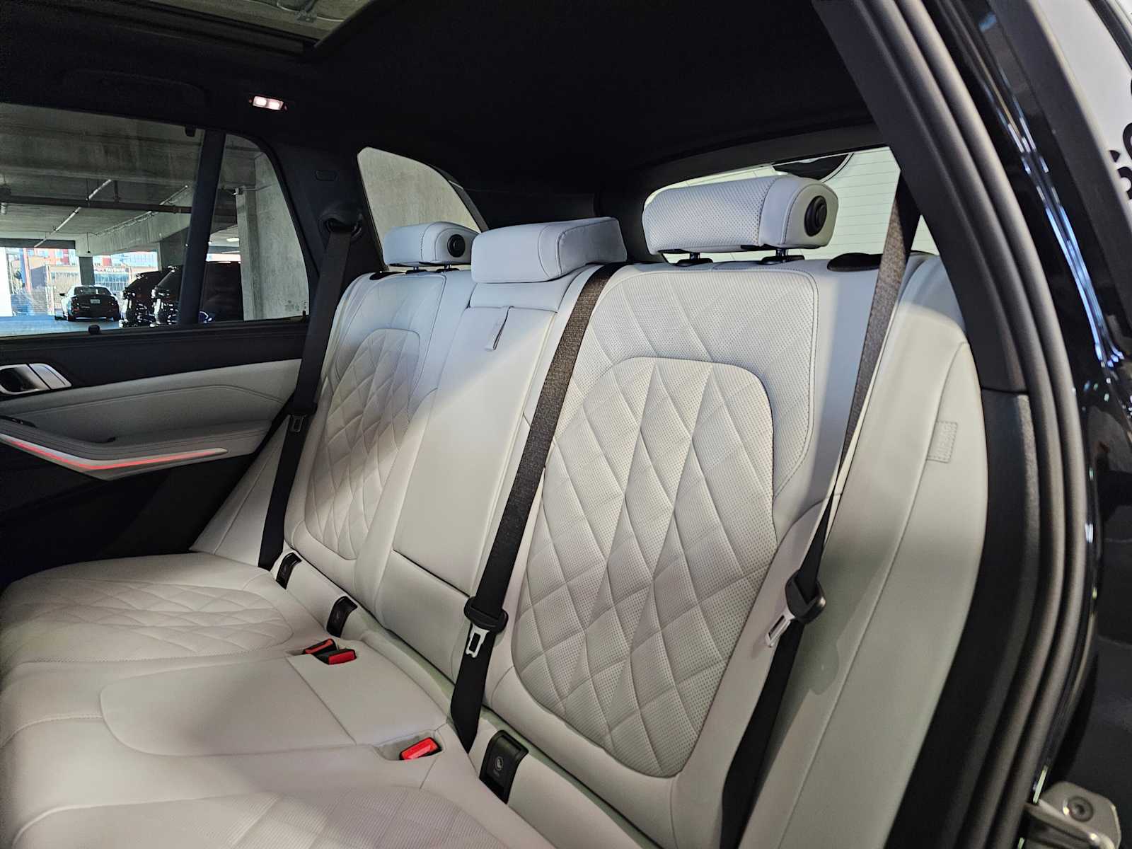 Thumbnail: 2026 BMW X5 - 37