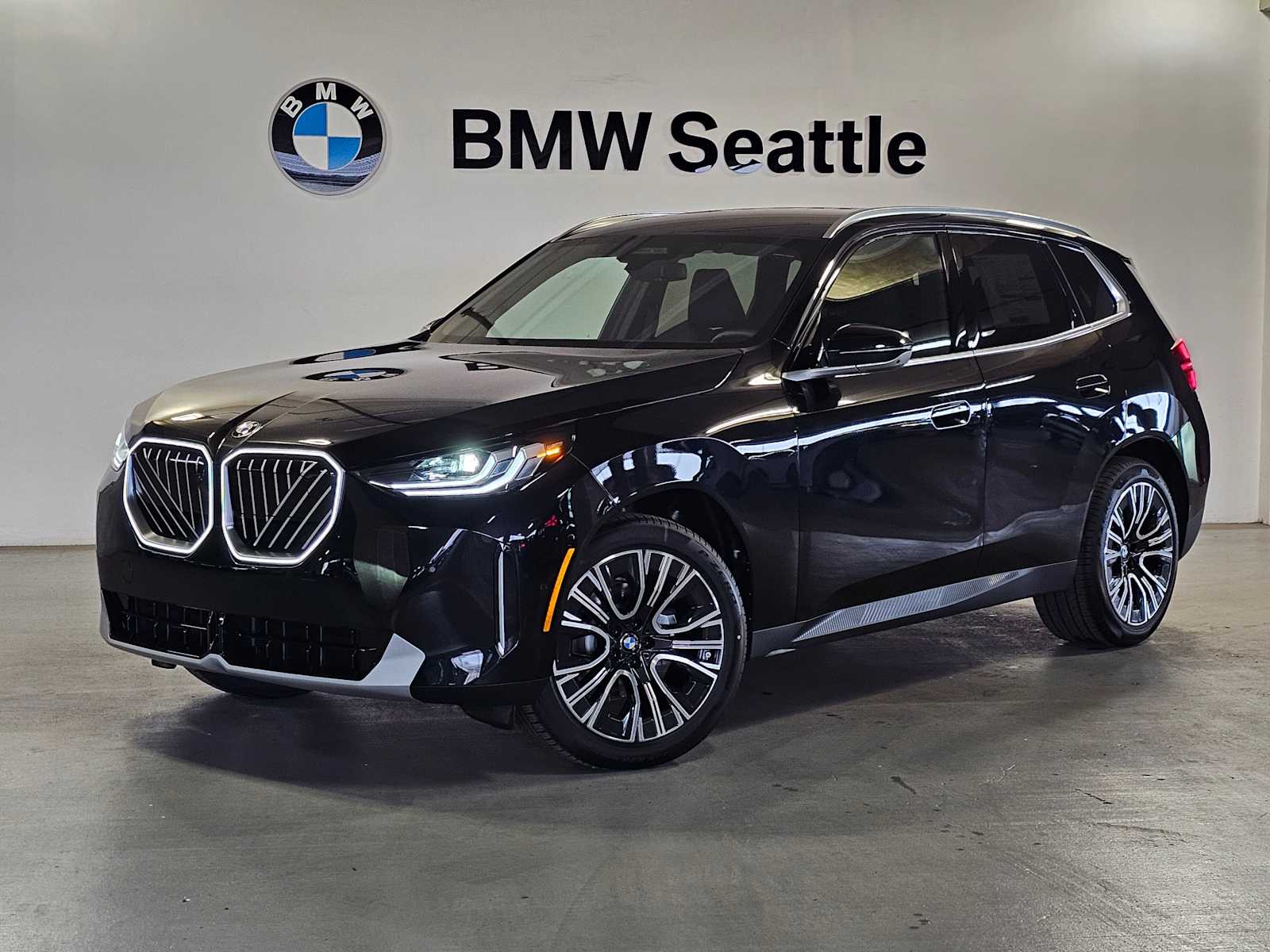Thumbnail: 2026 BMW X3 - 1