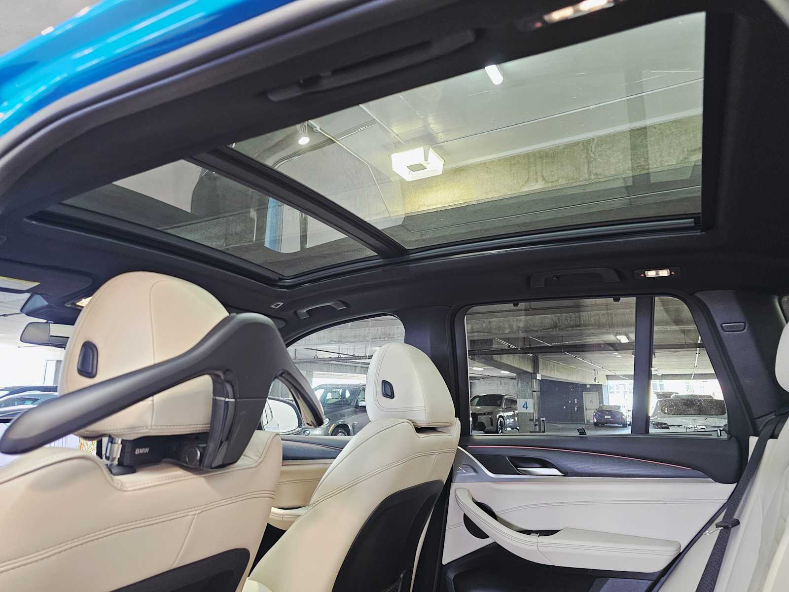 Thumbnail: 2022 BMW X3 - 23