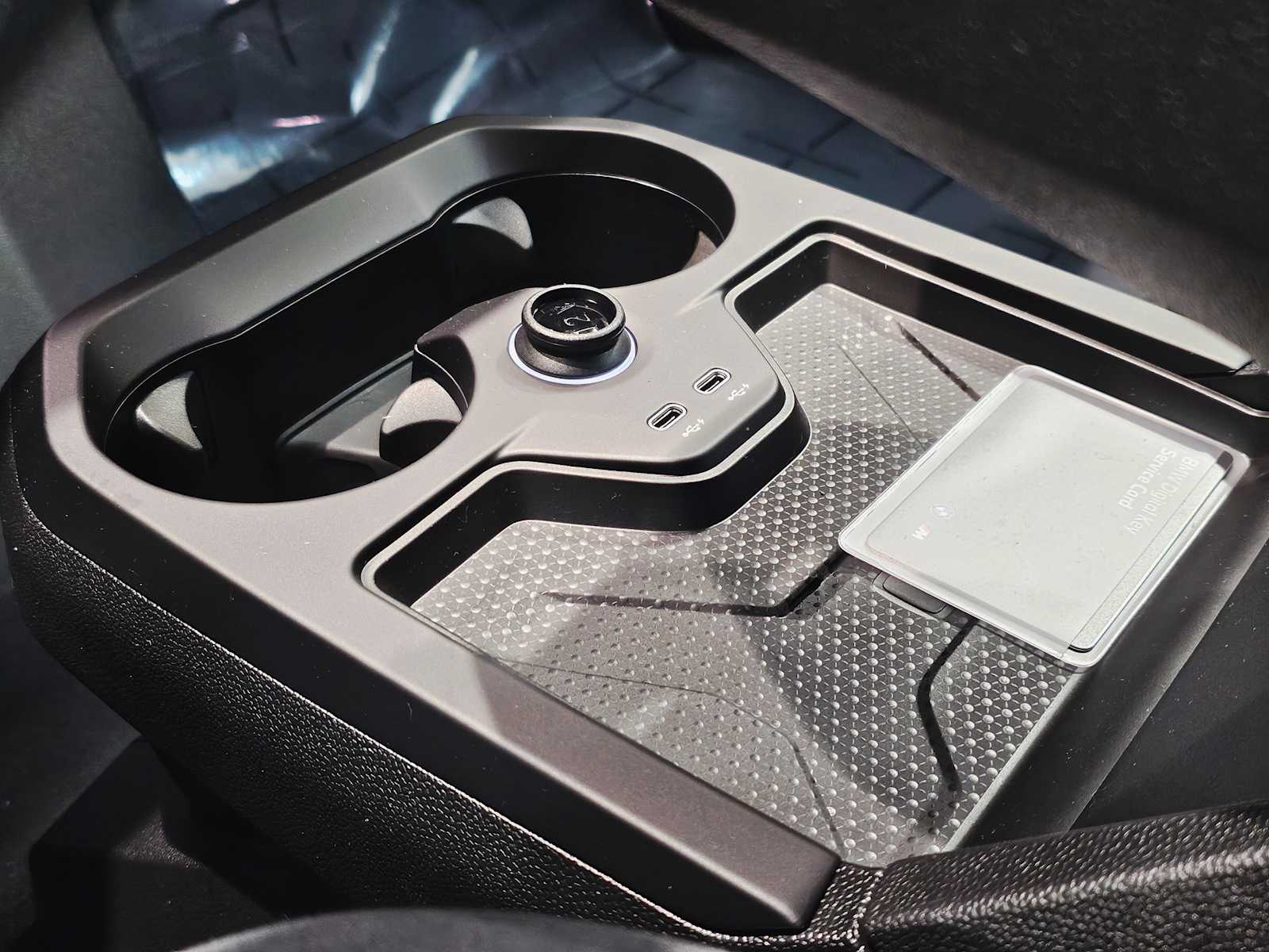 Thumbnail: 2026 BMW iX - 19