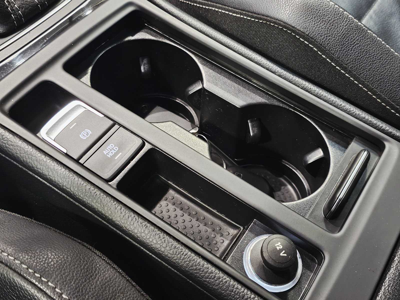 Thumbnail: 2015 Volkswagen Golf - 16