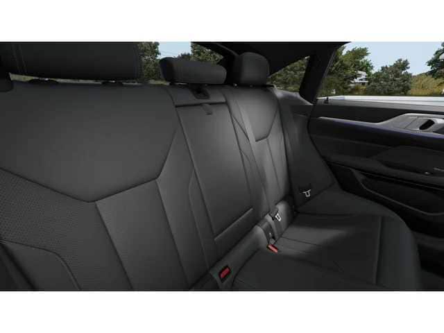 Thumbnail: 2026 BMW i4 - 12