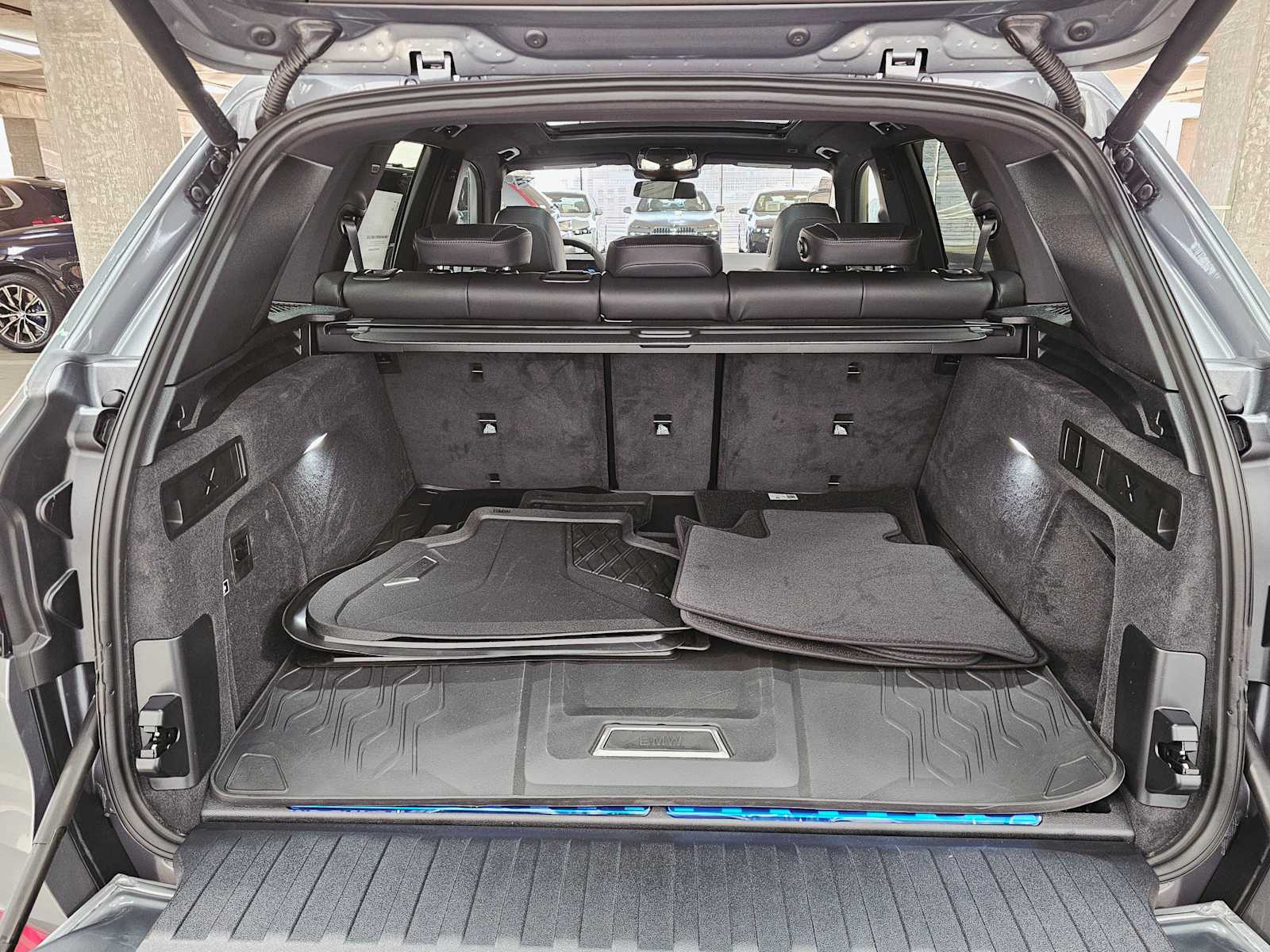 Thumbnail: 2026 BMW X5 - 28