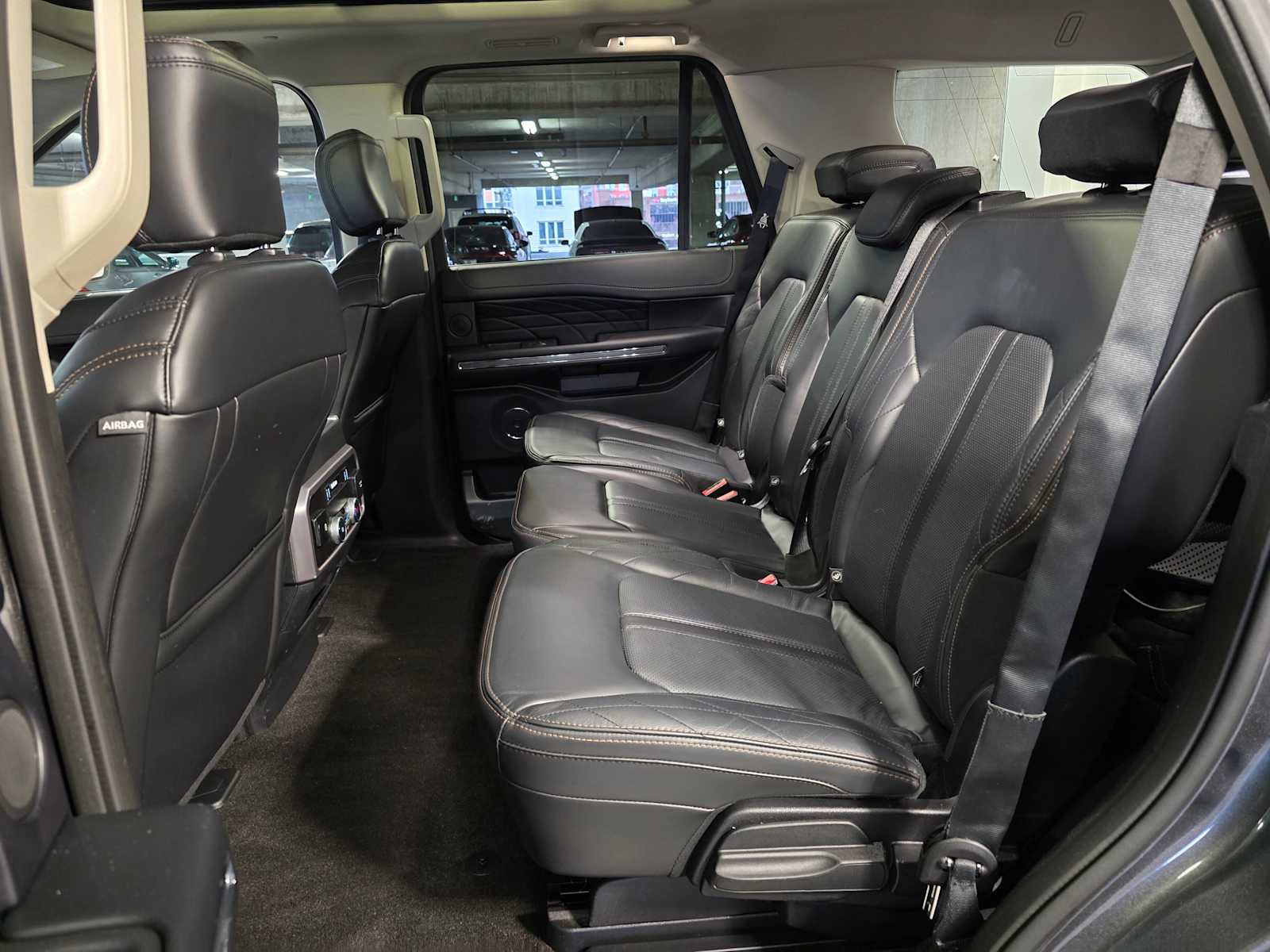 Thumbnail: 2020 Ford Expedition - 30