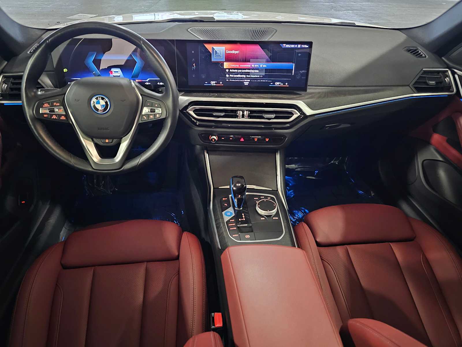Thumbnail: 2023 BMW i4 - 10