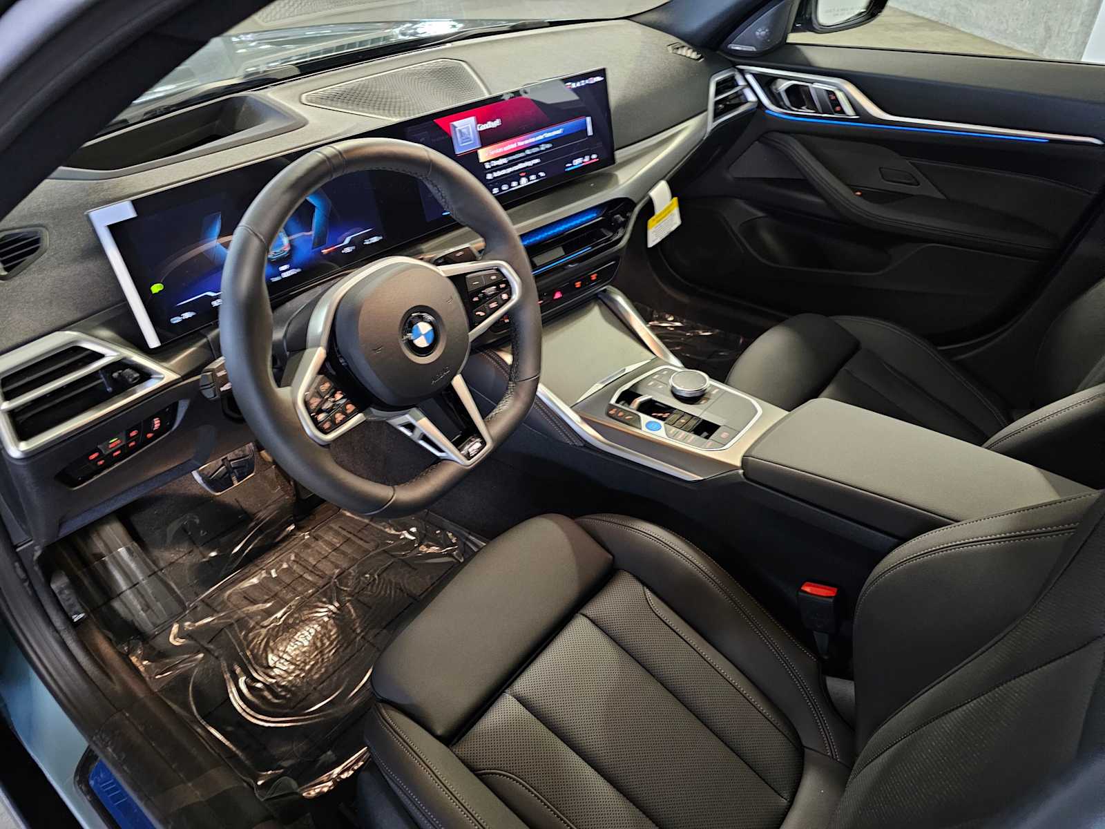 Thumbnail: 2026 BMW i4 - 2