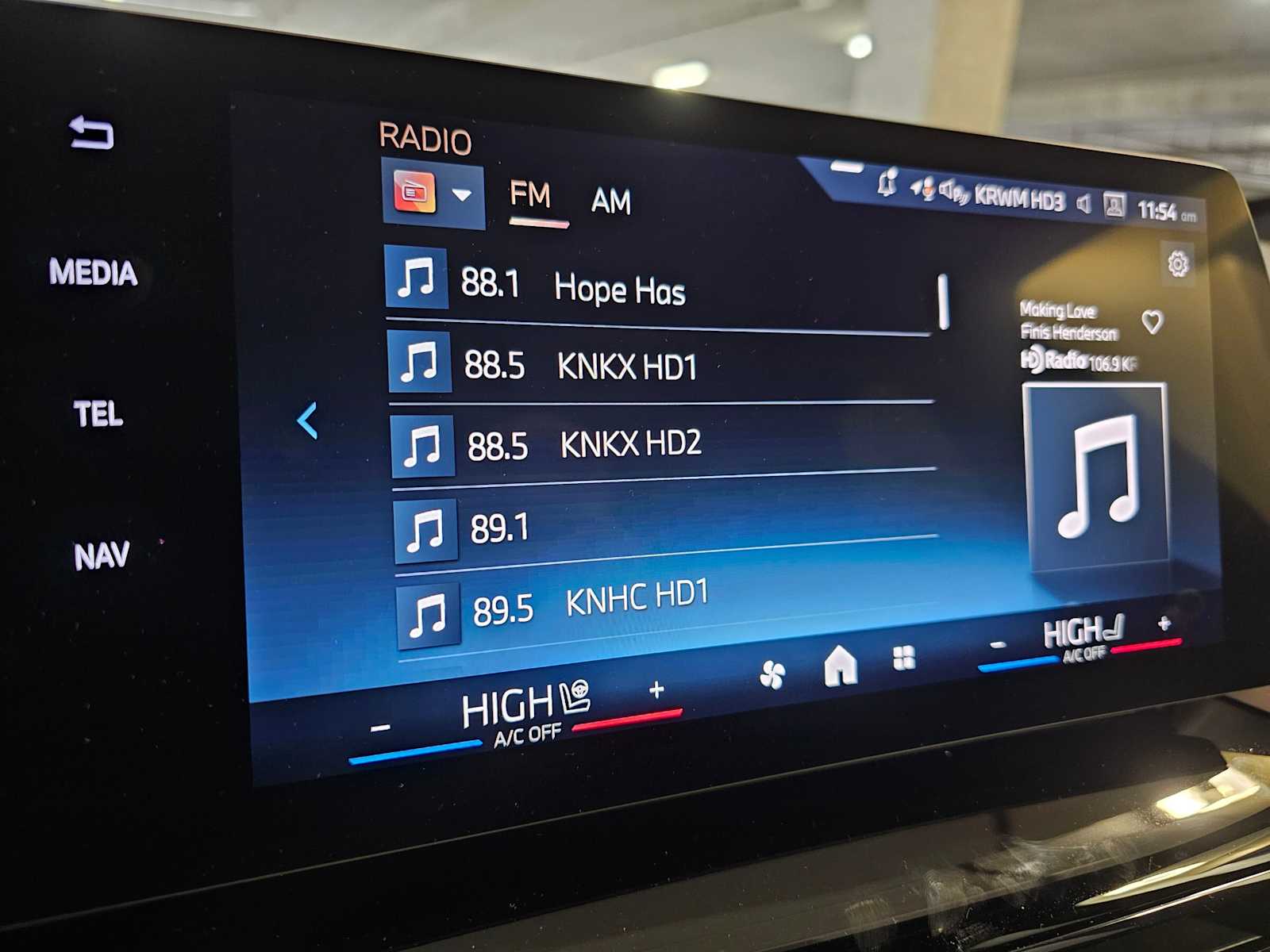 Thumbnail: 2026 BMW X1 - 13