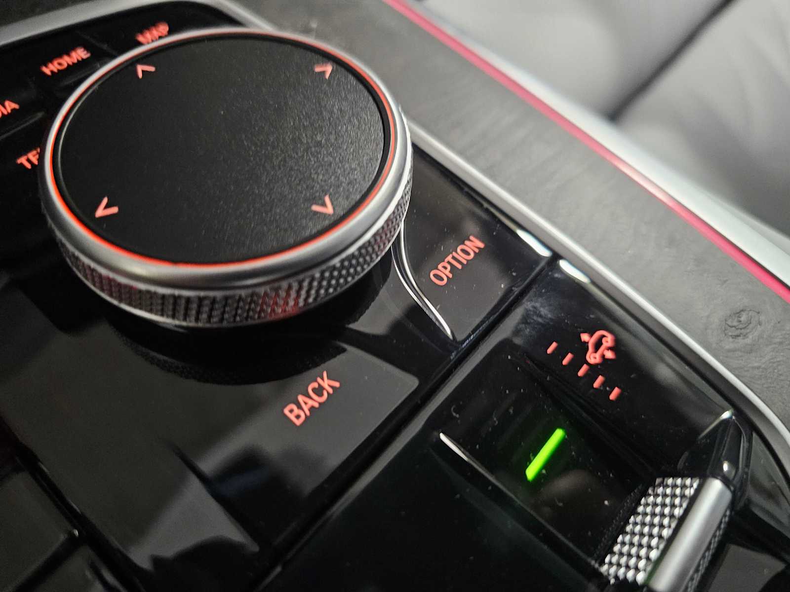 Thumbnail: 2026 BMW X5 - 26