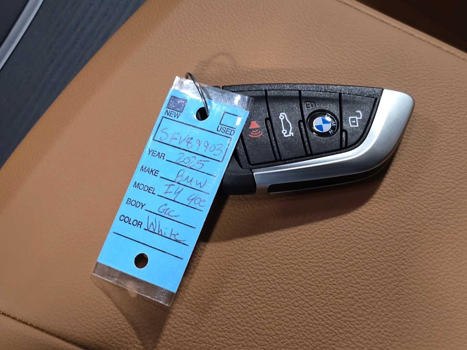 Thumbnail: 2025 BMW i4 - 35