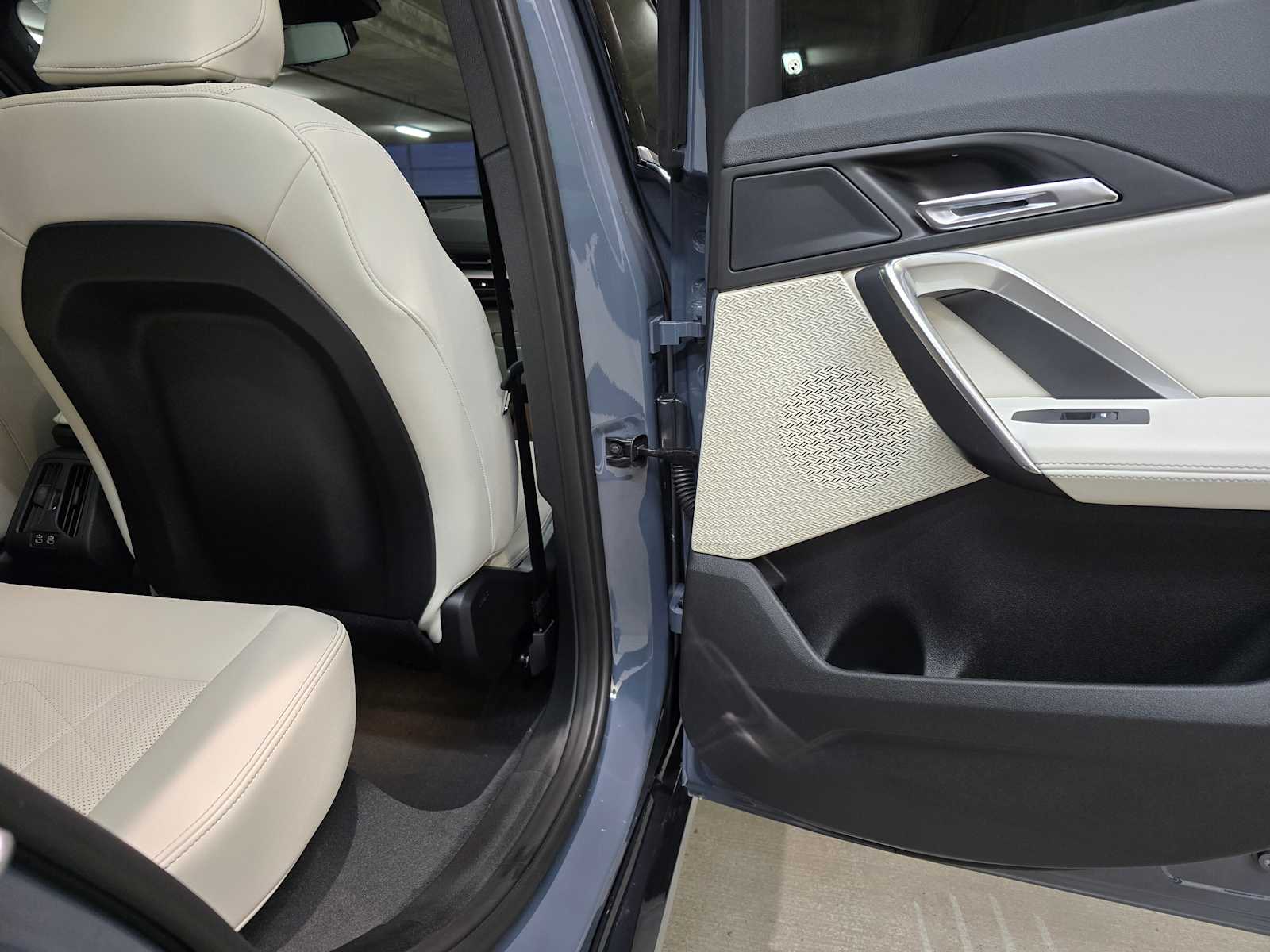 Thumbnail: 2026 BMW X1 - 28