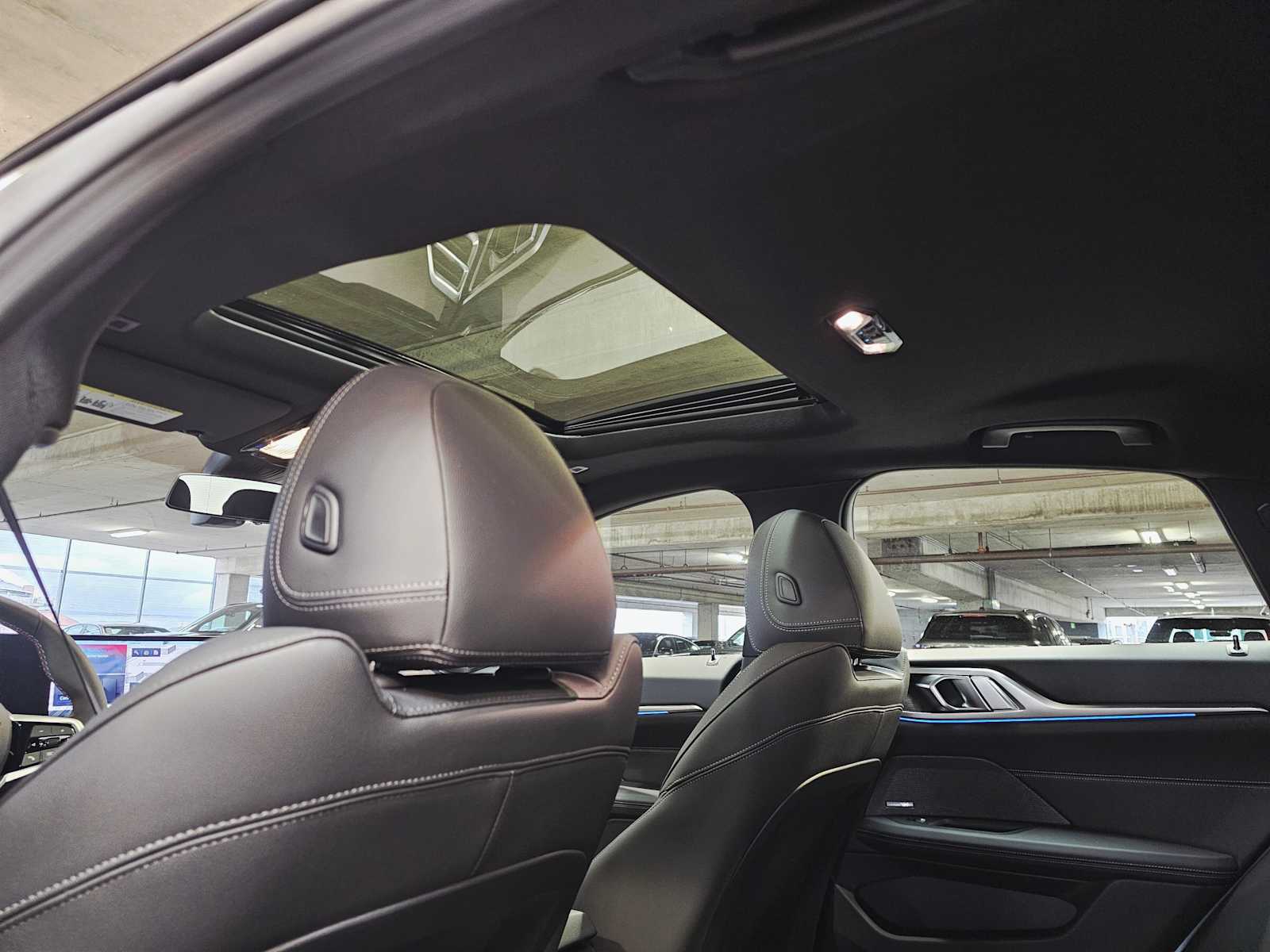 Thumbnail: 2025 BMW i4 - 26