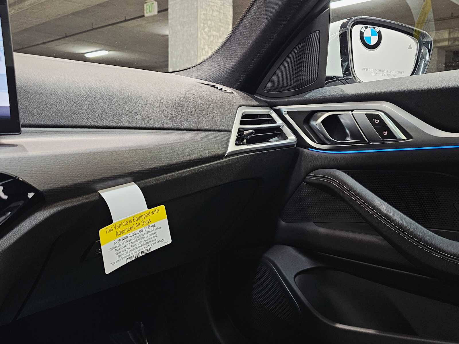 Thumbnail: 2025 BMW i4 - 20