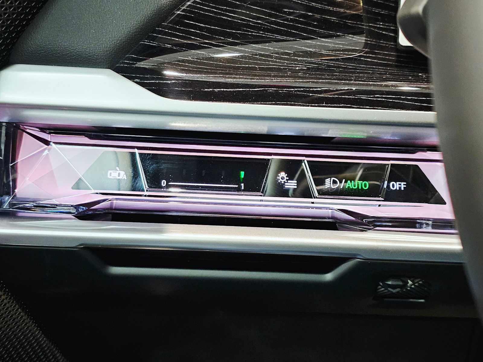 Thumbnail: 2025 BMW 7 Series - 12