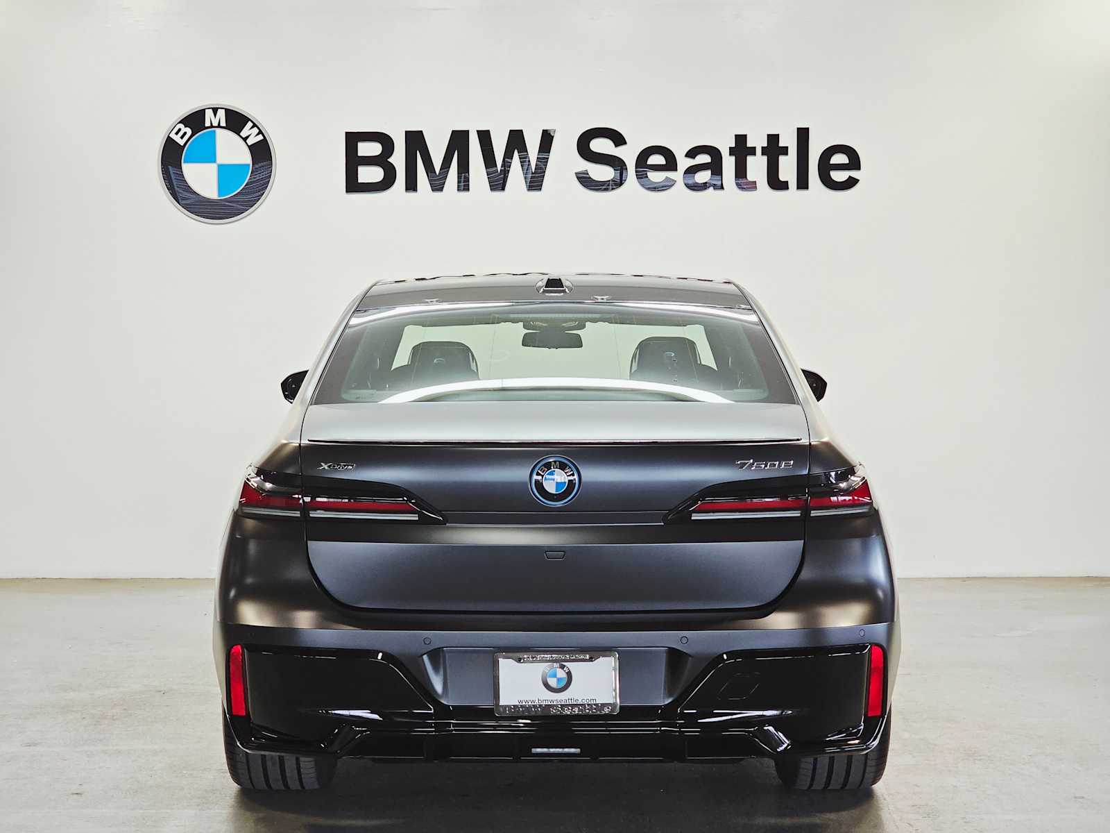 Thumbnail: 2025 BMW 7 Series - 5