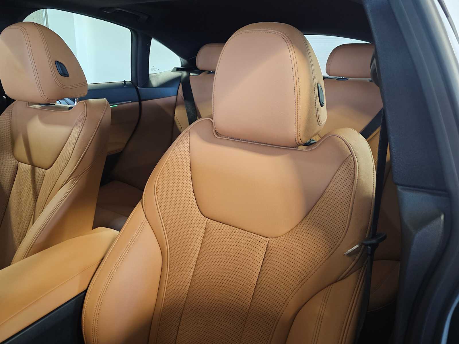 Thumbnail: 2023 BMW i4 - 31