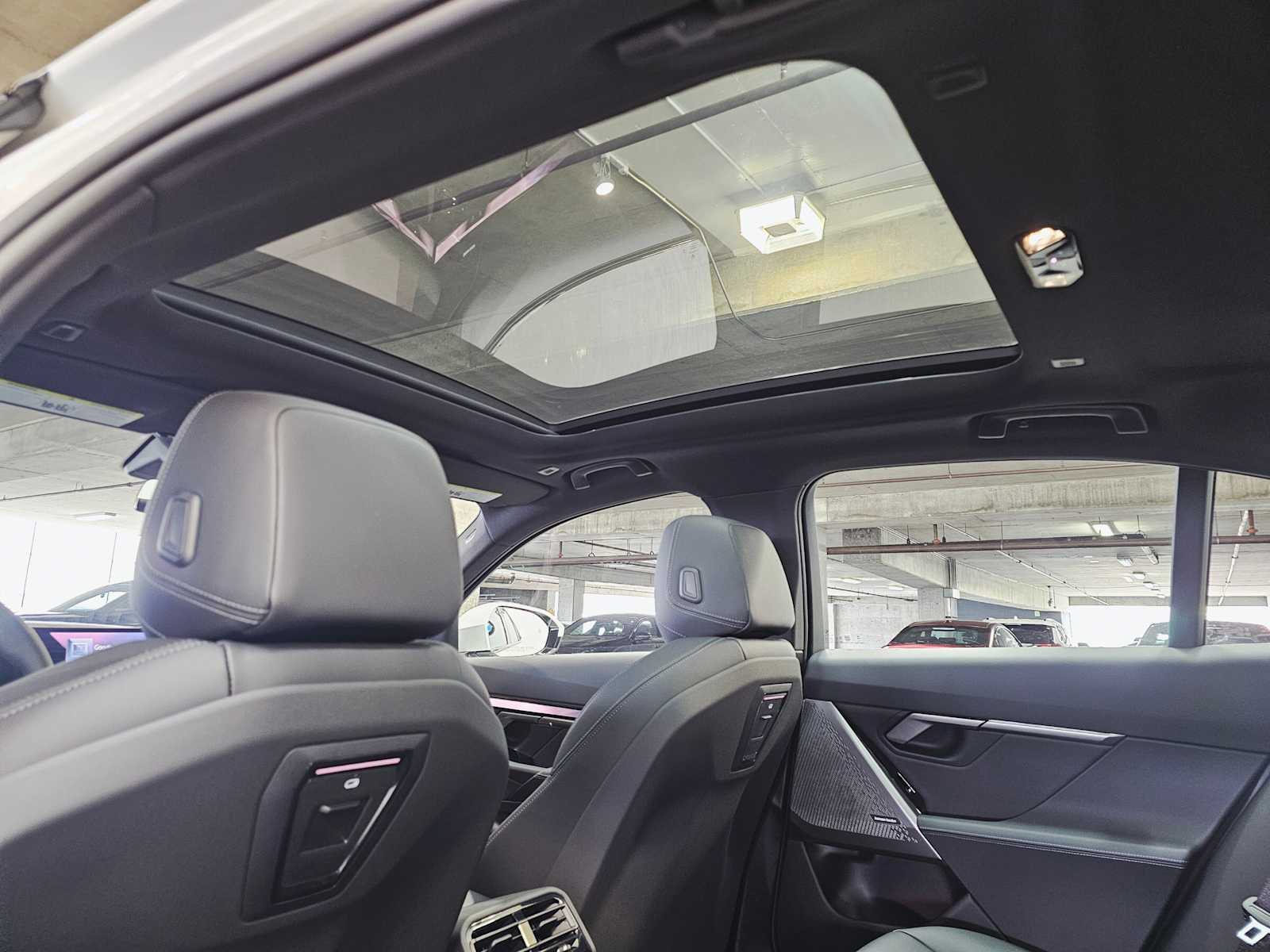 Thumbnail: 2026 BMW 5 Series - 26