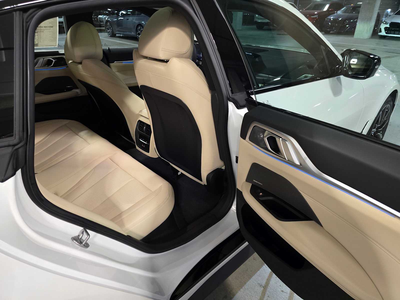 Thumbnail: 2025 BMW i4 - 28