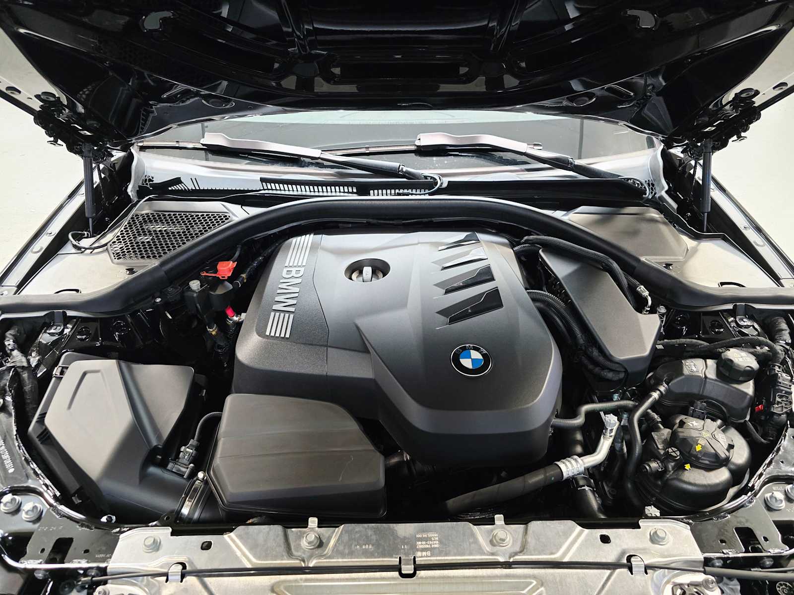 Thumbnail: 2025 BMW 3 Series - 9