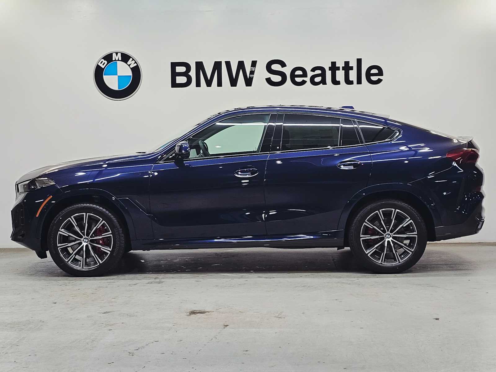 Thumbnail: 2026 BMW X6 - 3