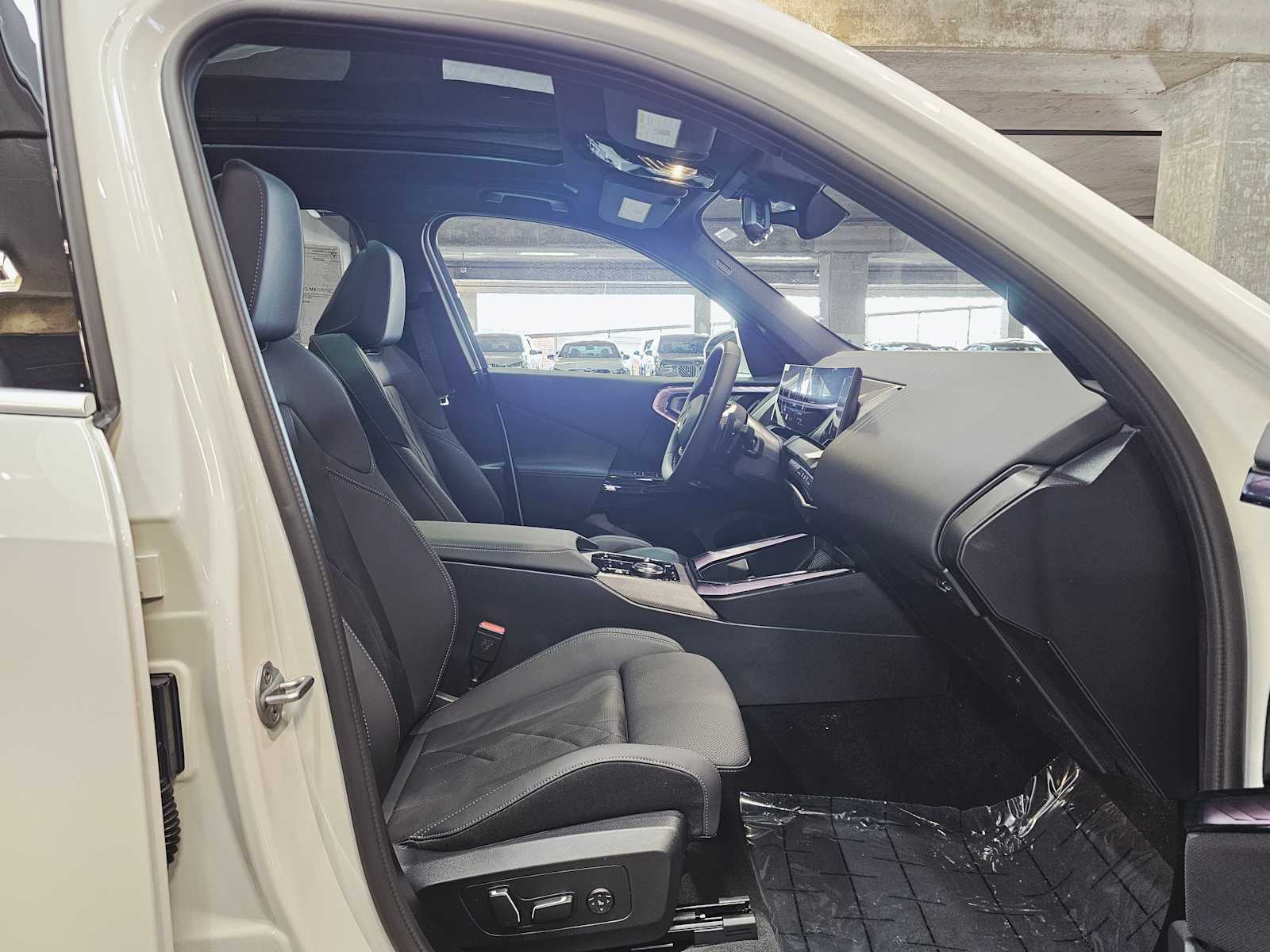 Thumbnail: 2026 BMW X3 - 27