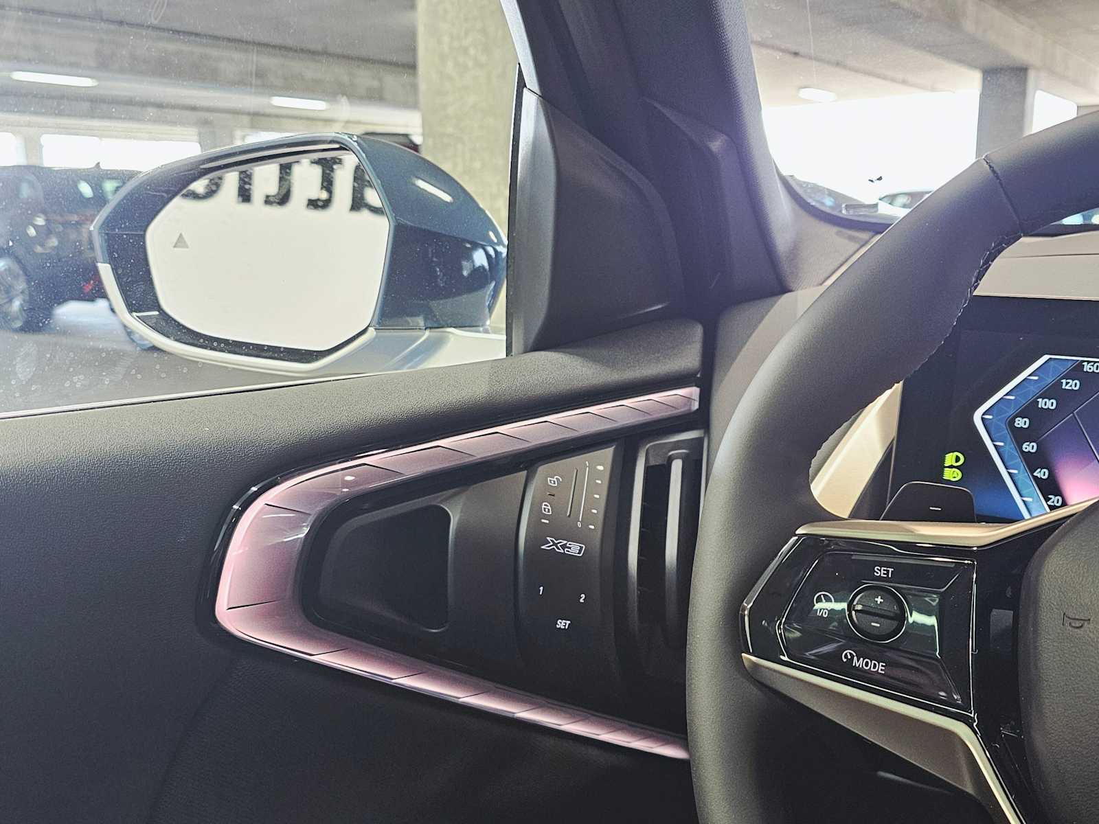 Thumbnail: 2025 BMW X3 - 22