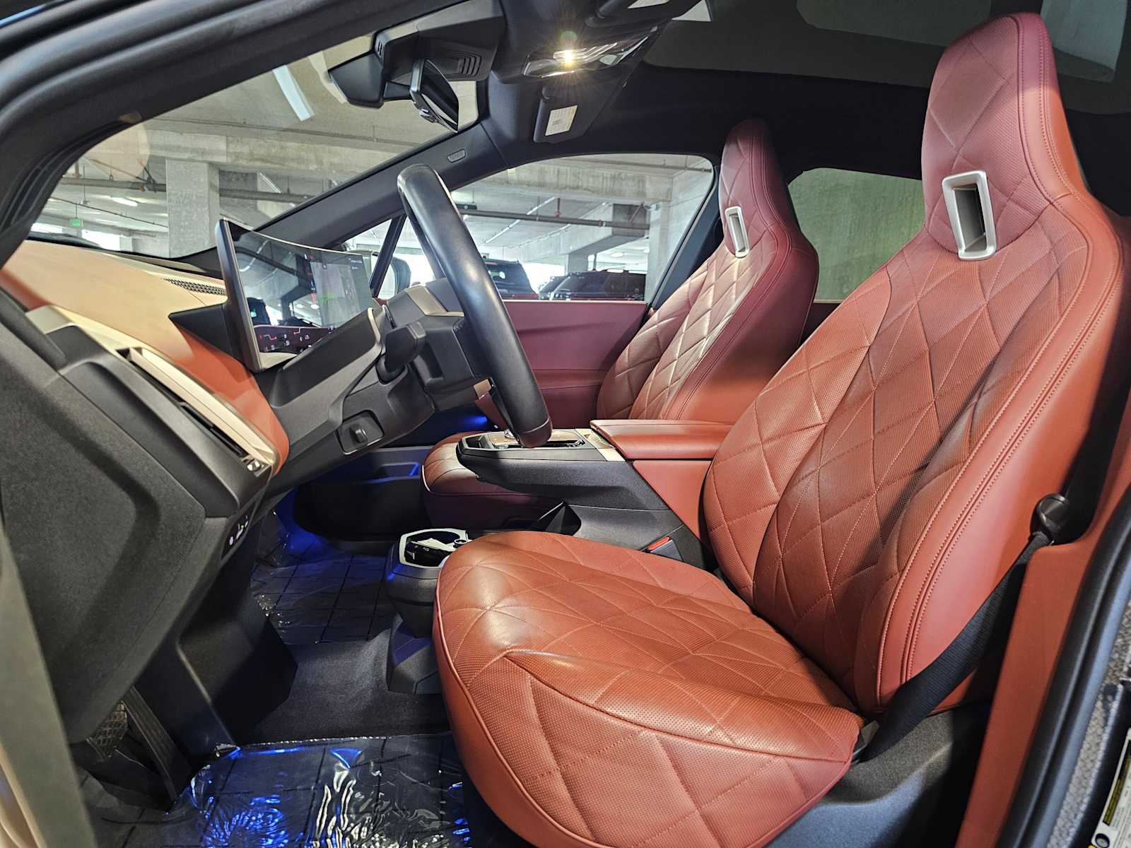 Thumbnail: 2023 BMW iX - 30