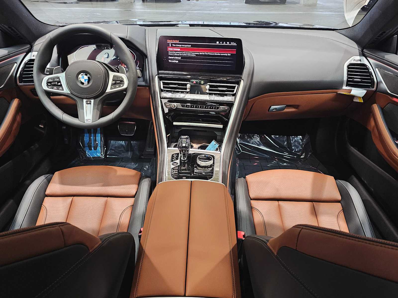 Thumbnail: 2026 BMW 8 Series - 10