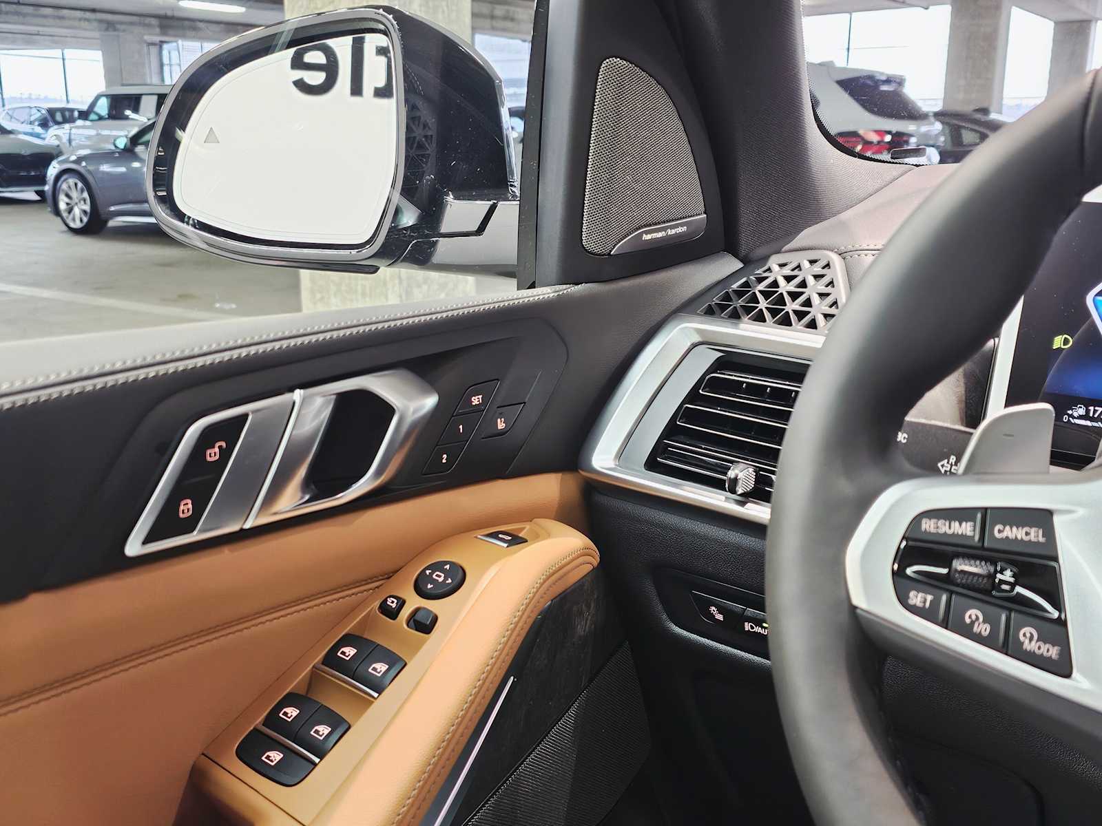 Thumbnail: 2026 BMW X5 - 22